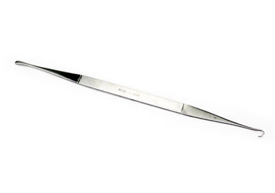 Micro Scissors, 8.0 Mm Wide Flat Handle, Dissecting, Curved Blade 20.0 Mm Long, 18.0 Cm